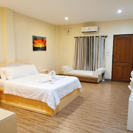 Acrige Apartelle 2-4 Pax Queen @ Heart Of Bogo City Banban Kültér fotó